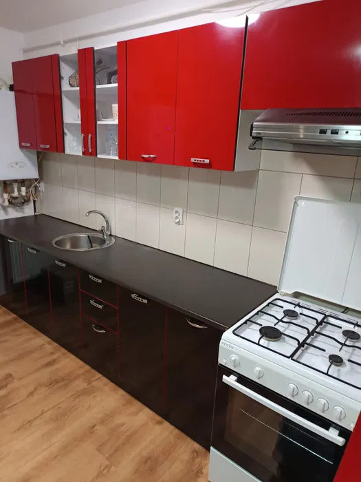 Apartament cu 2 camere, 53 mp, balcon, zona JYSK