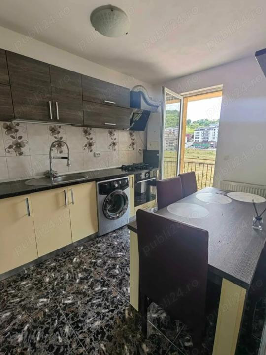 Apartament 2 camere decomandat 50mp, zona Porii