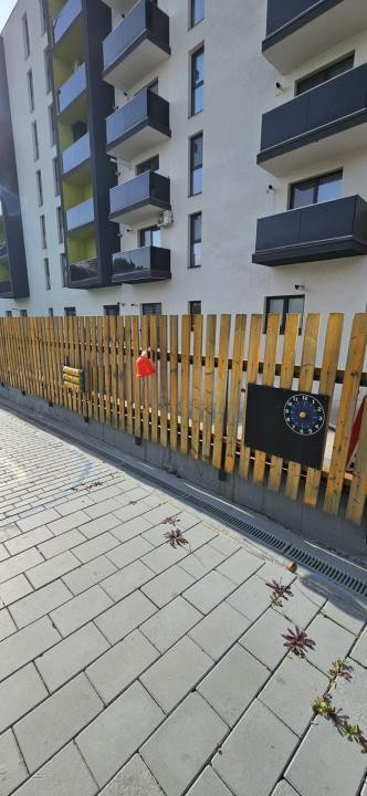 Grădiniță/școală, 480 mp utili, teren 1365 mp, zona Corneliu Coposu