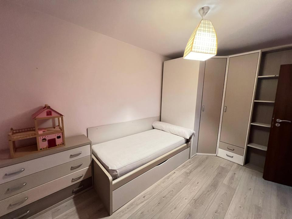 Apartament 3 camere mobilat si utilat complet, str. Muzeul Apei 