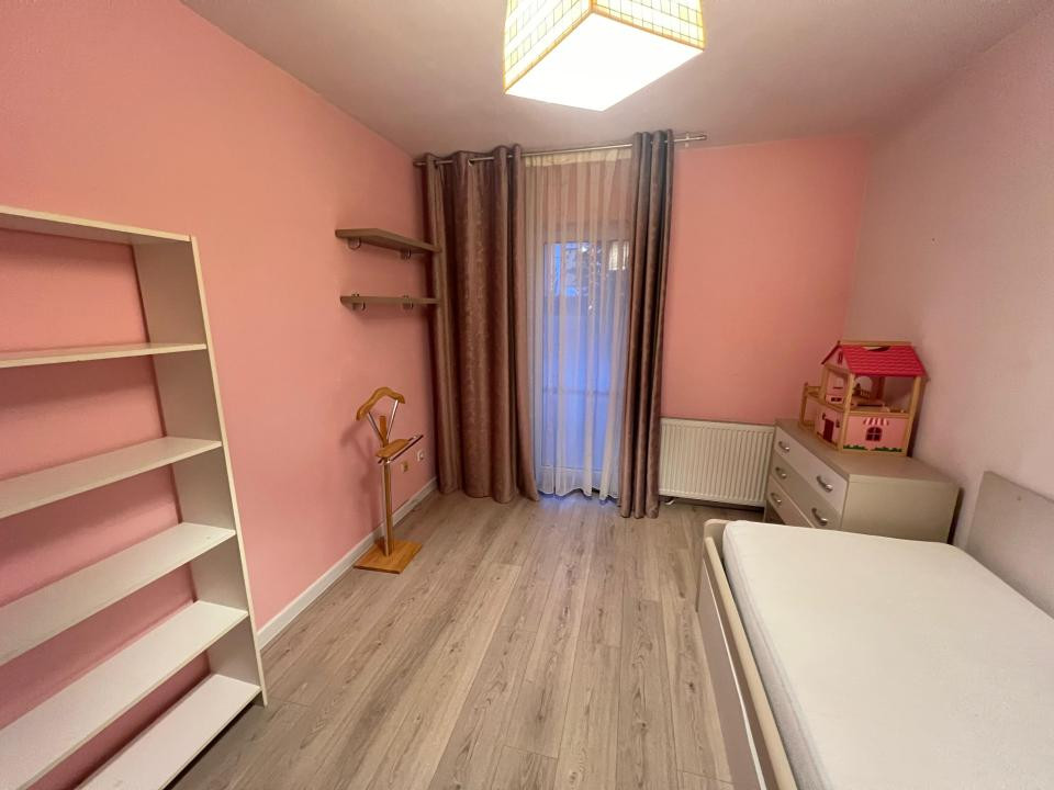 Apartament 3 camere mobilat si utilat complet, str. Muzeul Apei 