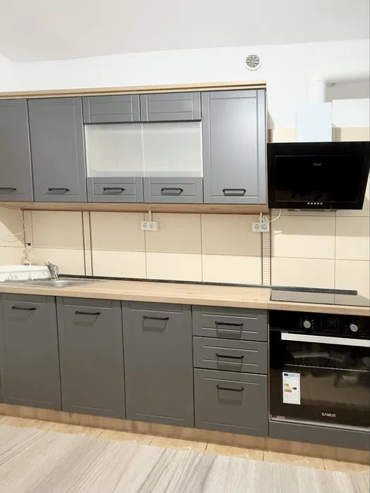 Închiriez apartament 3 camere modern, recent renovat