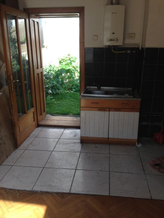 ULTRACENTRAL! Apartamet la Casa + gradina