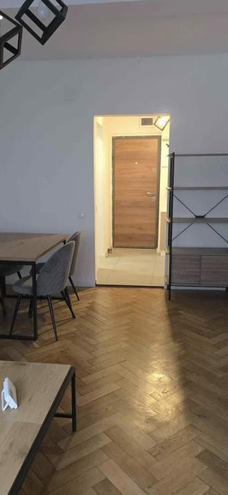 Apartament 2 camere, semidecomandat, Horea