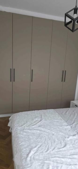 Apartament 2 camere, semidecomandat, Horea