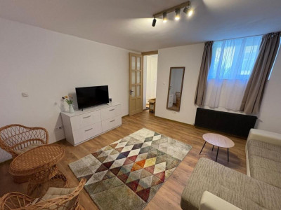 Apartament cu 2 camere 