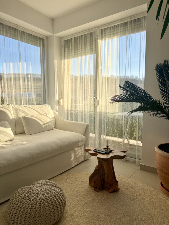 Apartament de 60 mp utili+2 balcoane, etaj 1,parcare,zona Kik