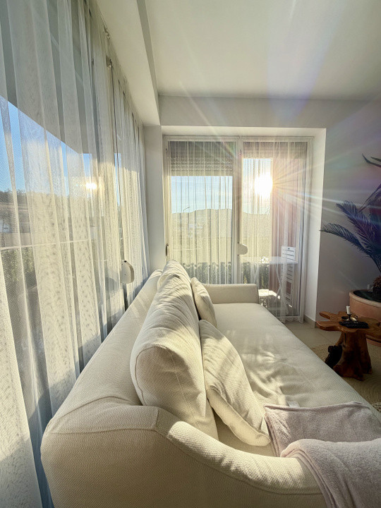 Apartament de 60 mp utili+2 balcoane, etaj 1,parcare,zona Kik