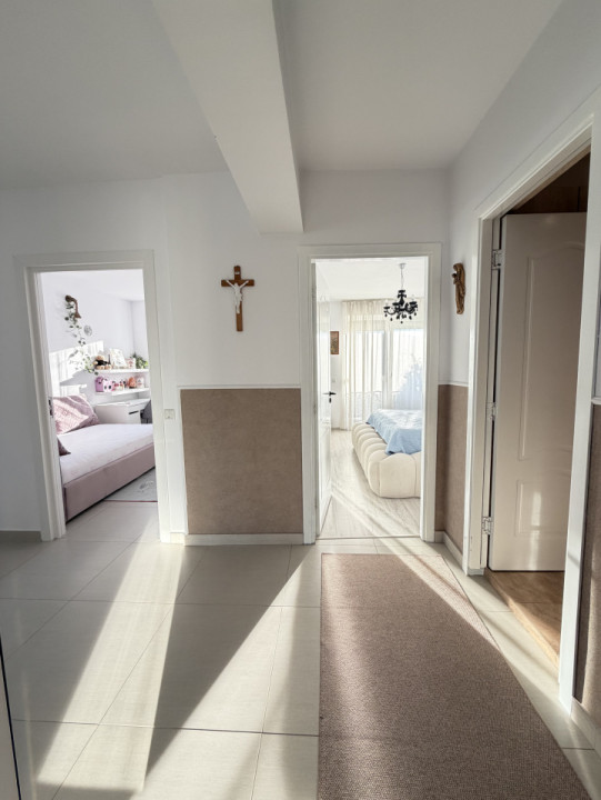 Apartament de 60 mp utili+2 balcoane, etaj 1,parcare,zona Kik