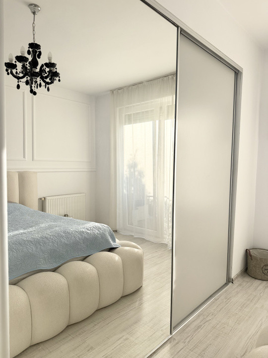 Apartament de 60 mp utili+2 balcoane, etaj 1,parcare,zona Kik