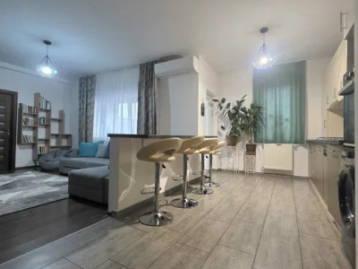 Apartament cu 3 camere, 76 mp, parcare, zona Stadionului