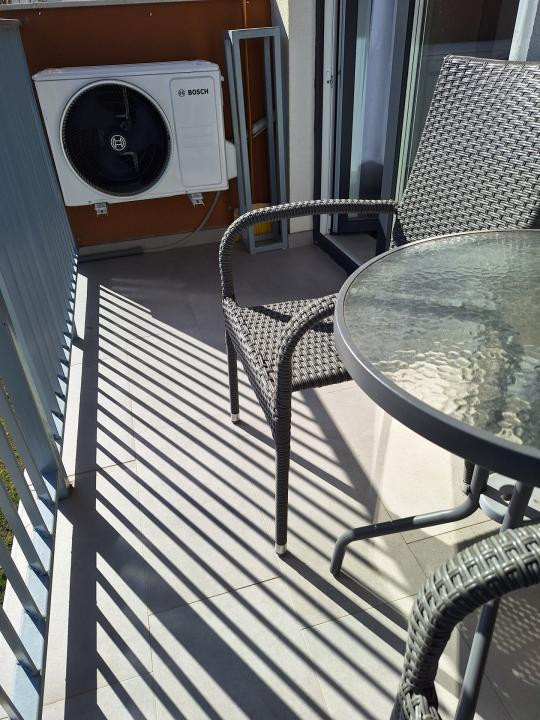 Apartament la cheie, etajul 1, zona Eroilor