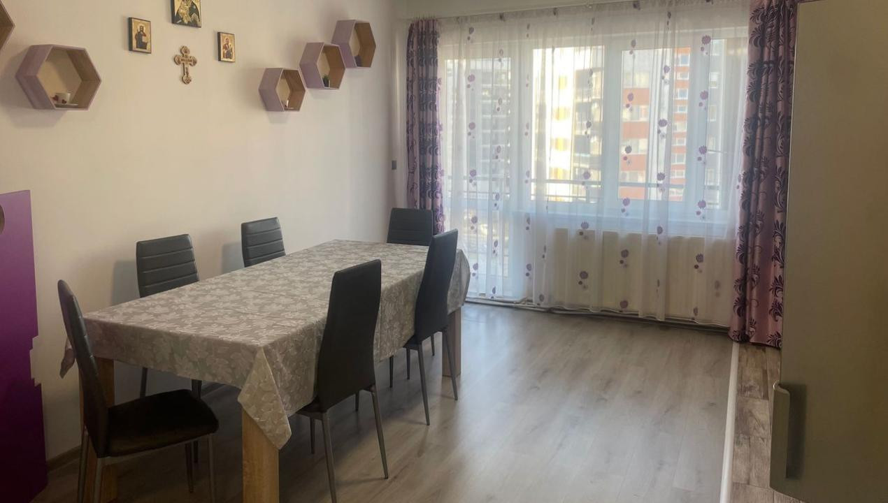 Apartament 2 camere, 50mp, etaj intermediar, parcare, zona Petrom