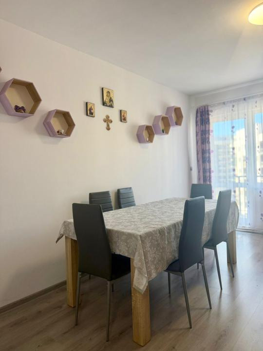 Apartament 2 camere, 50mp, etaj intermediar, parcare, zona Petrom