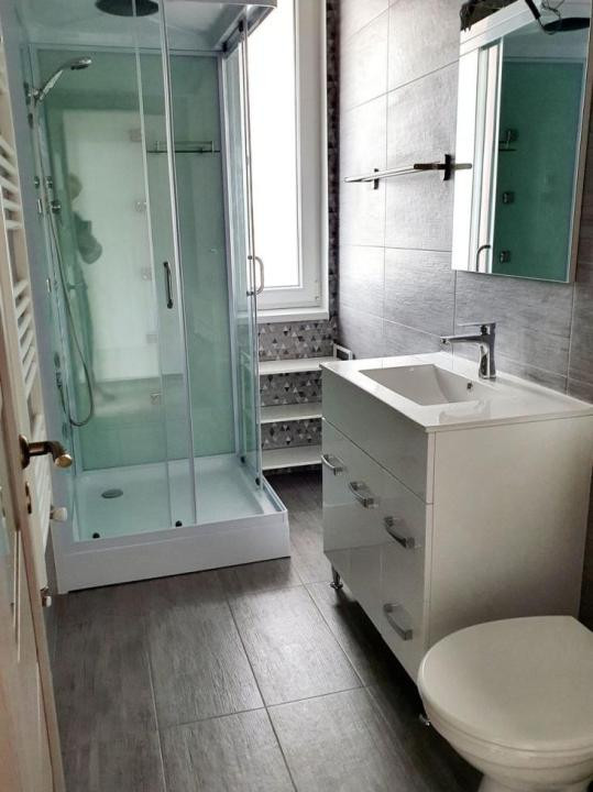 Apartament 3 camere  – Baciu, zonă elegantă, cu parcare 