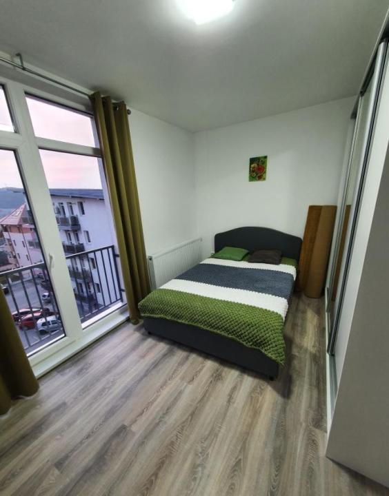 Apartament 3 camere  – Baciu, zonă elegantă, cu parcare 