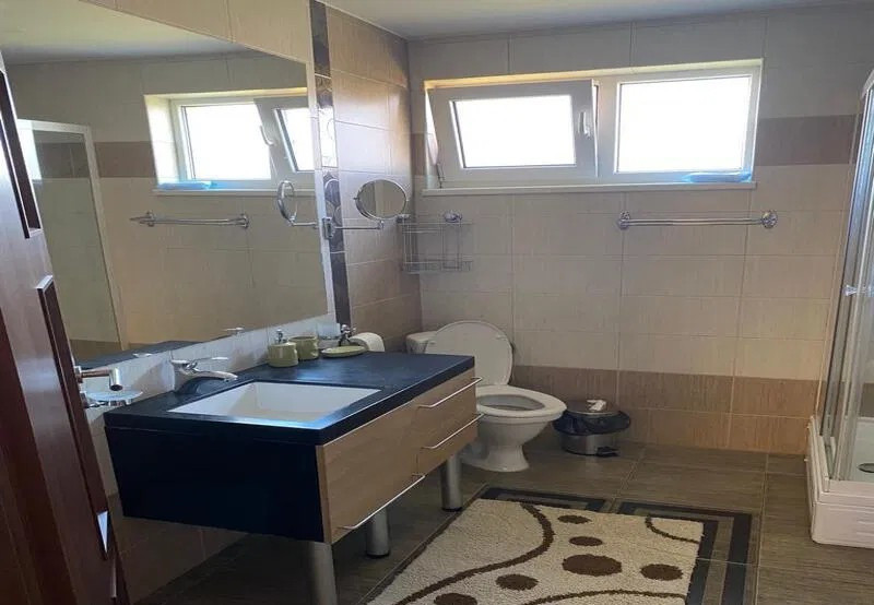 Apartament cu 3 camere, zona CBC si Royal school