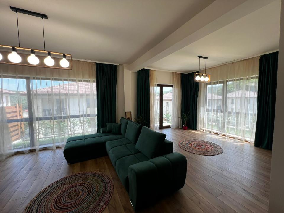 Duplex de vanzare , 120 mp utili, liziera paduri, Cetatea Fetei