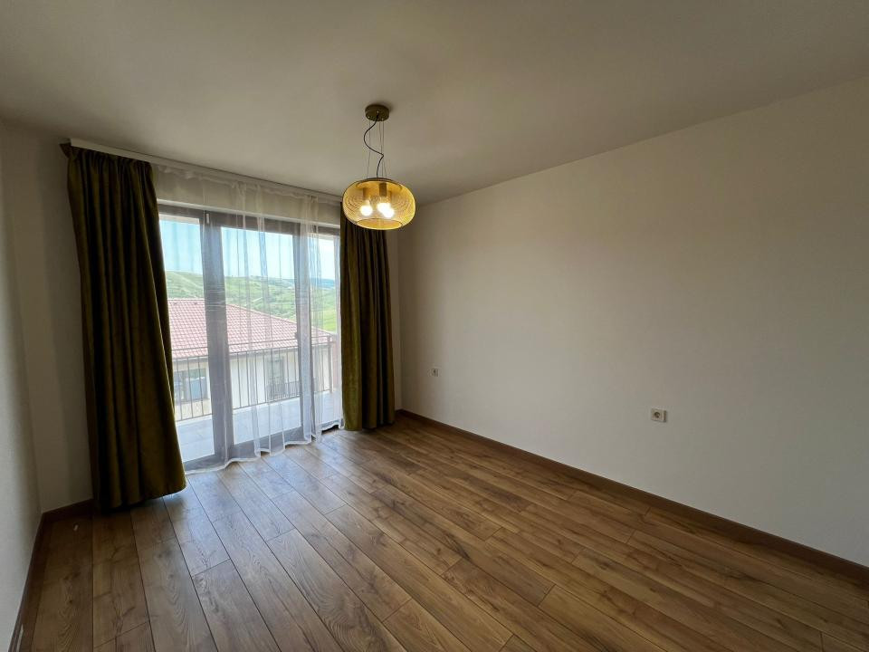 Duplex de vanzare , 120 mp utili, liziera paduri, Cetatea Fetei