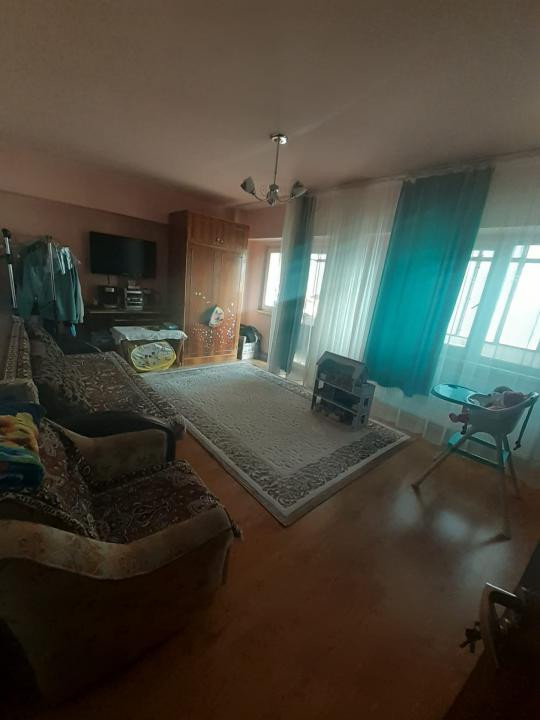 Apartament cu 2 camere decomandate, in Zorilor
