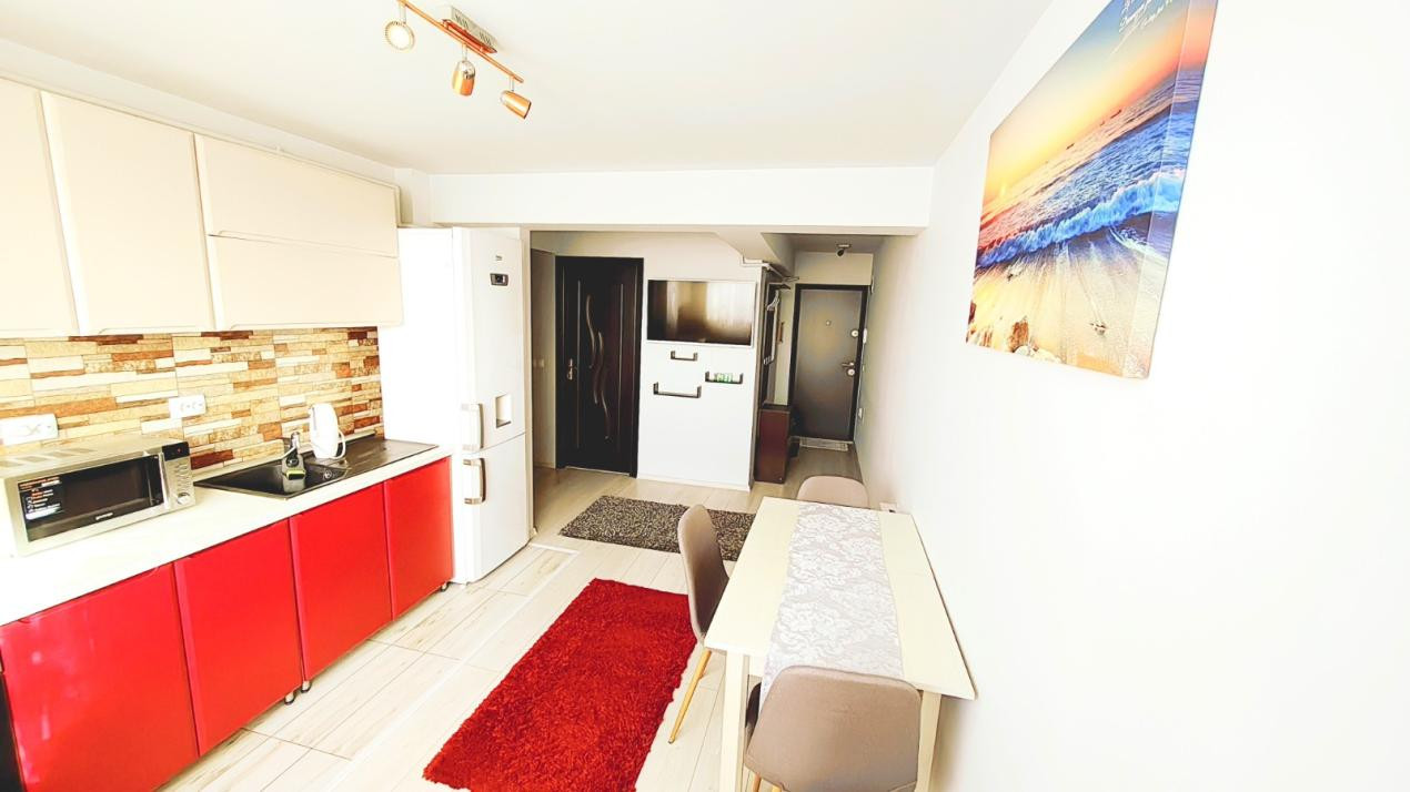 Apartament 2 camere decomandate , zona Ioan Rus
