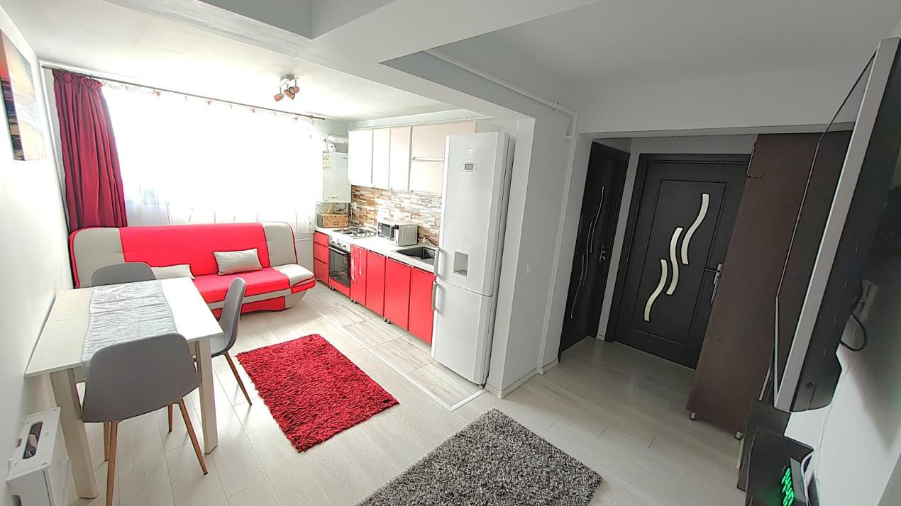 Apartament 2 camere decomandate , zona Ioan Rus
