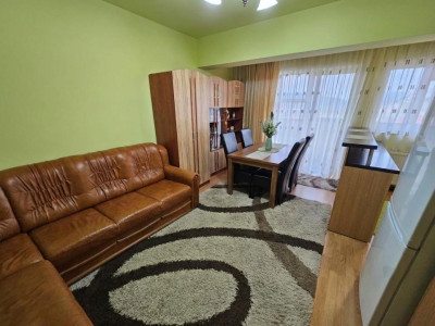 Oportunitate! Apartament 2 camere, 47 mp, etaj intemediar, parcare, zona Petrom