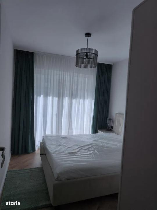 Apartament cu 2 camere, 45 mp, balcon, zona Eroilor