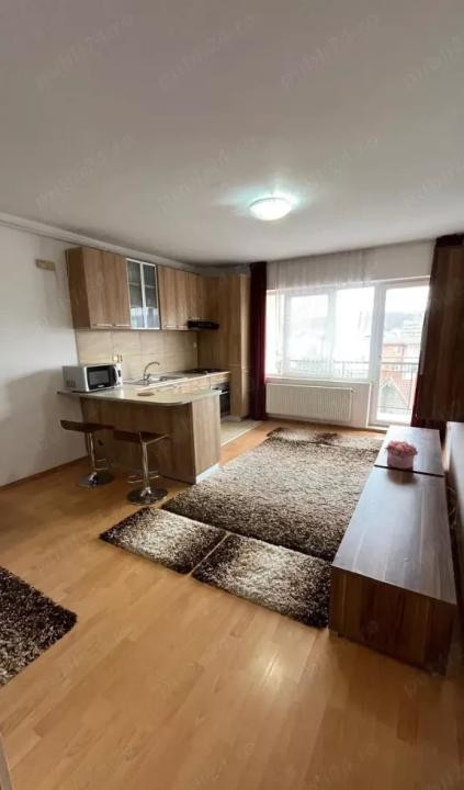 Apartament 2 camere, 49mp, etaj intermediar, orientar sudica, zona Petrom