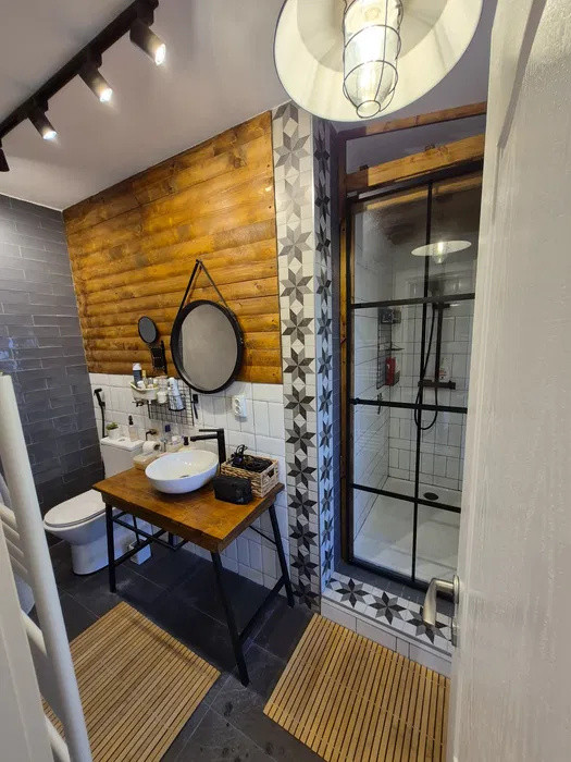 Casa insiruita la cheie, 83 mp, zona Terra