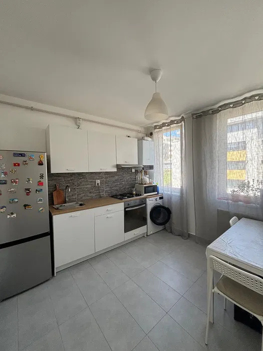 Apartament 2 camere, 56mp, etaj intermediar, zona Baciu