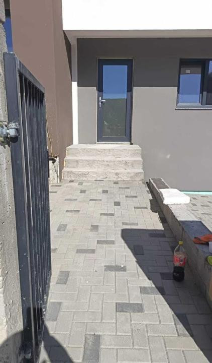 Casa tip Duplex 172mp utili | Cu CF| Zona Tauti | Ansamblu privat