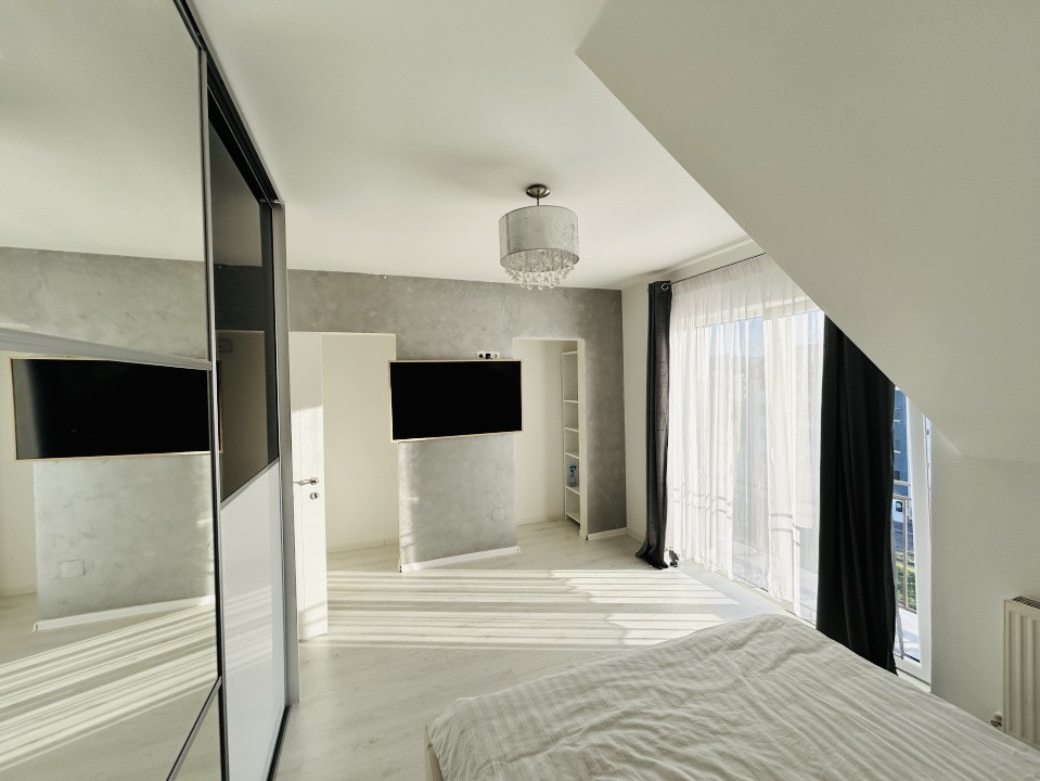 Apartament de inchiriat ,78 mp utili+terasa,parcare ,zona Tineretului