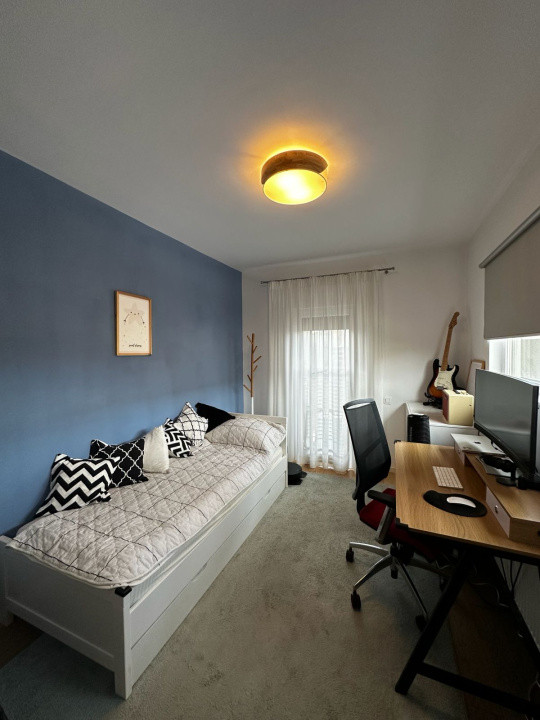 Apartament 3 camere, 70 mp, 2 băi, la cheie, zona străzii Erich Bergel