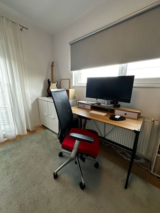 Apartament 3 camere, 70 mp, 2 băi, la cheie, zona străzii Erich Bergel