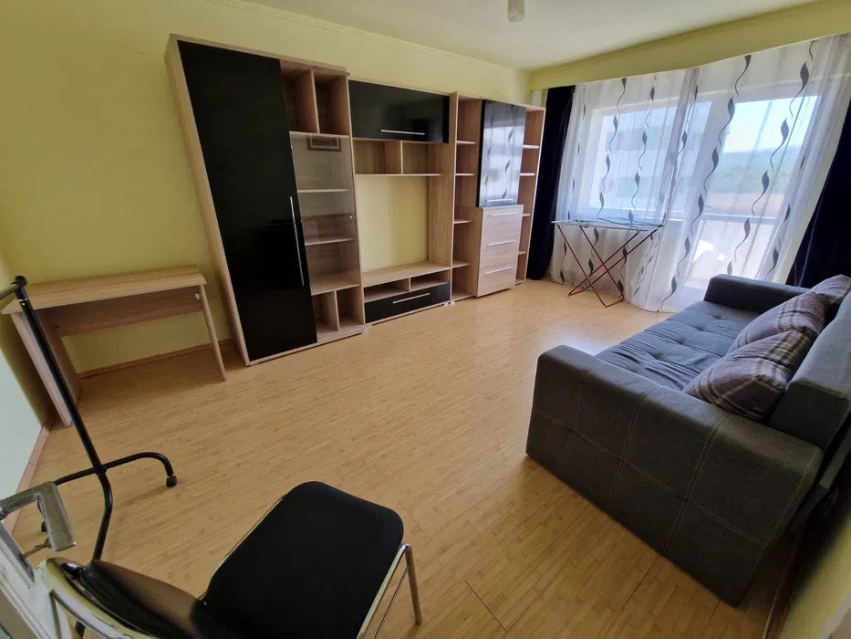 Apartament 2 camere decomandate, Intre Lacuri