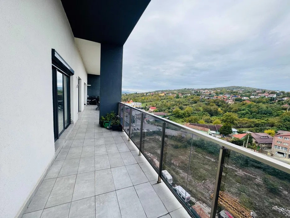 Apartament premium 4 camere | 94 mp | terasa 38 mp | vedere panoramica