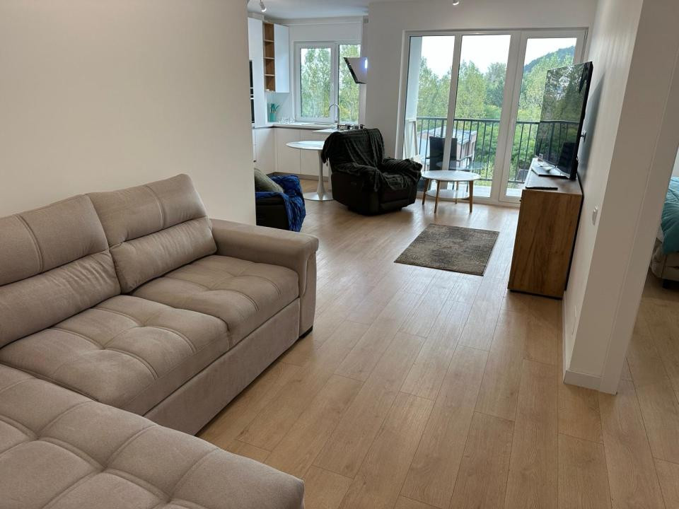 Apartament la prima inchiriere, balcon, zona Abatorului