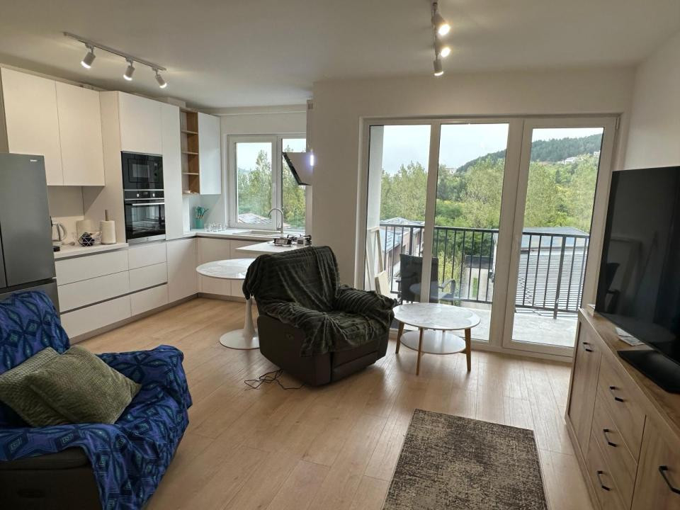 Apartament la prima inchiriere, balcon, zona Abatorului