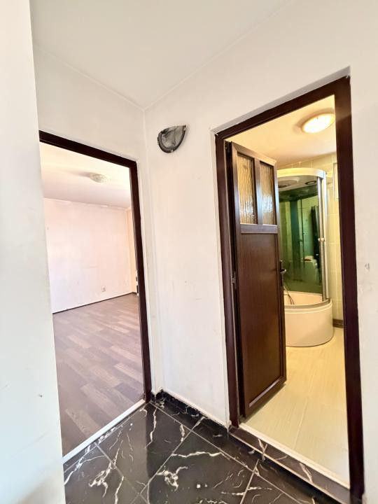 Apartament cu 3 camere,parcare,garaj,zona Stadionului 