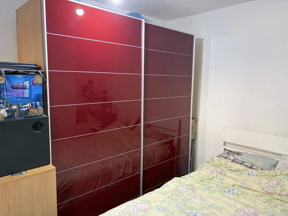 Apartament cu 2 camere decomandate,2 parcări și 2 balcoane zona Tineretului 