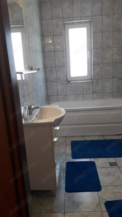 Apartament cu o camera, 40 mp, balcon, zona Eroilor
