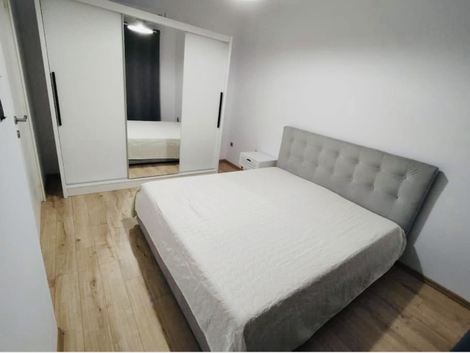 Apartament cu 2 camere+terasa de 25 mp,zona JYSK,parcare 