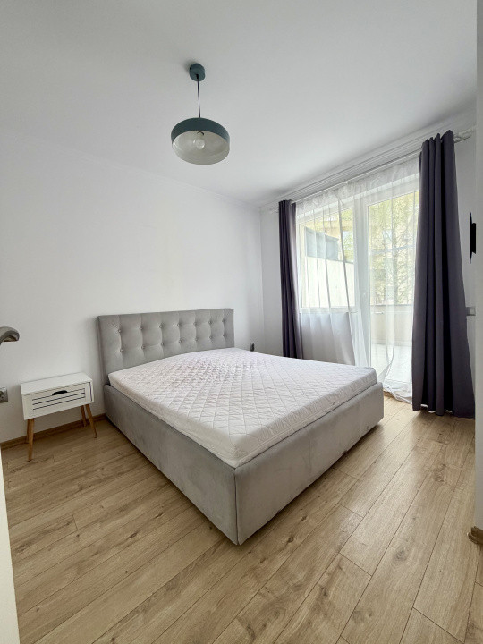 Apartament cu 2 camere+terasa de 25 mp,zona JYSK,parcare 