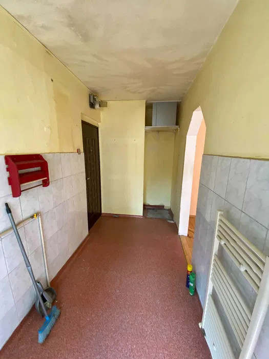 Apartament 3 camere, 43mp, zona Manastur