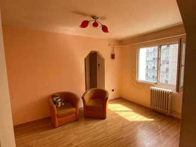 Apartament 3 camere, 43mp, zona Manastur