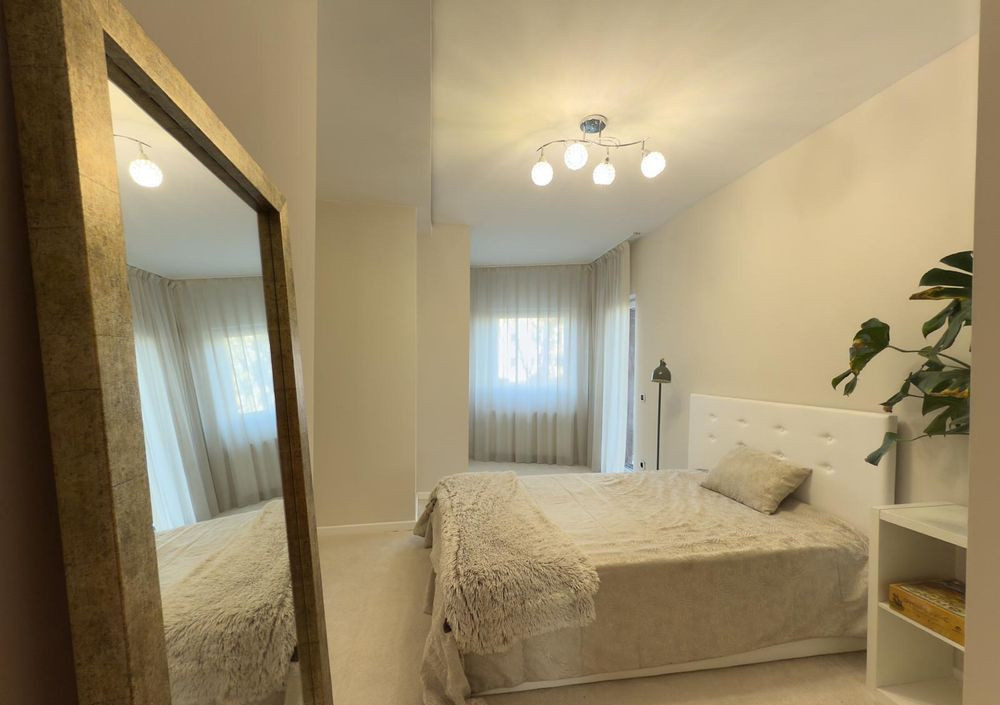 Apartament premium cu 3 camere, 79 mp, parcare subterană