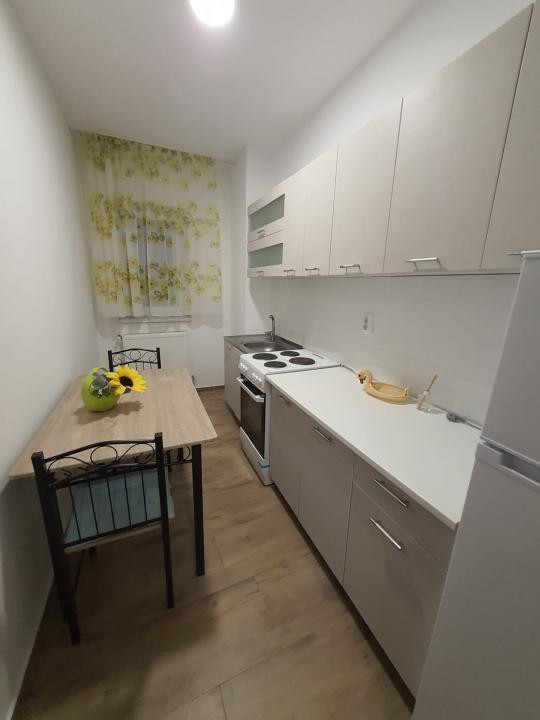 Apartament 2 camere decomandate, 50 mp, parcare, cartier Buna Ziua