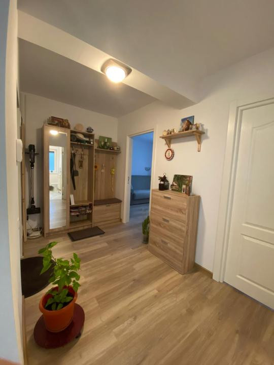 Apartament cu 3 camere, 65,2 mp, gradina de 90 mp, zona Teilor