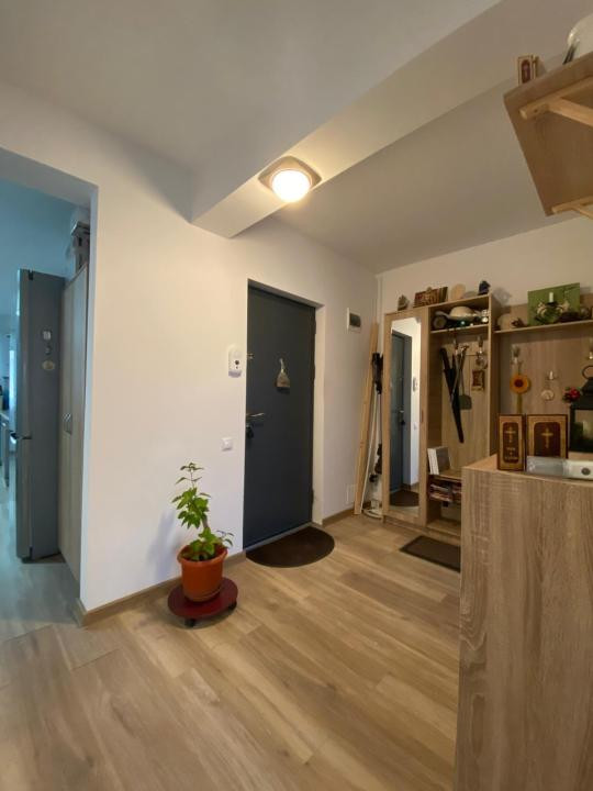 Apartament cu 3 camere, 65,2 mp, gradina de 90 mp, zona Teilor